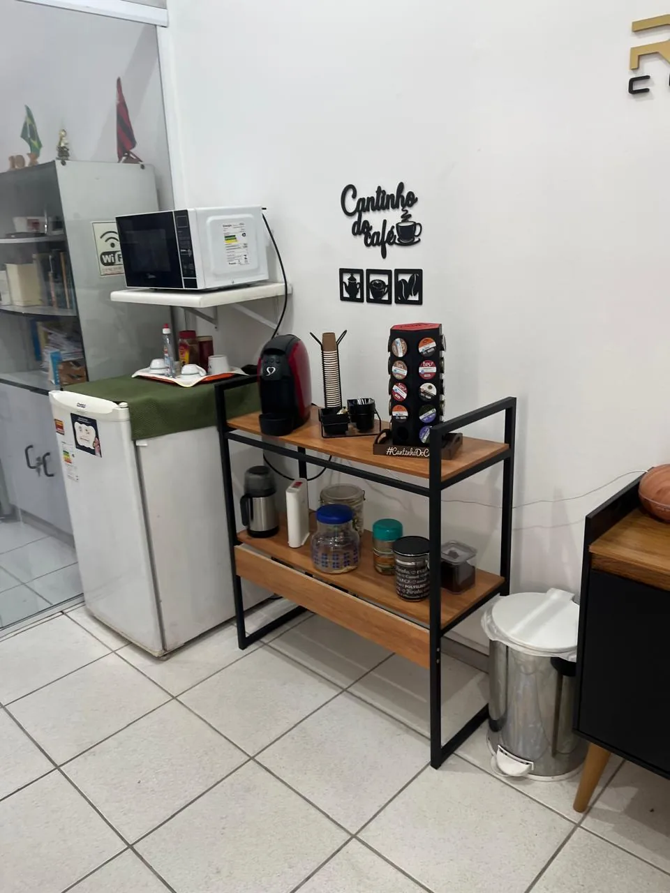 Espaço de apoio e café da Ramonvox Contabilidade